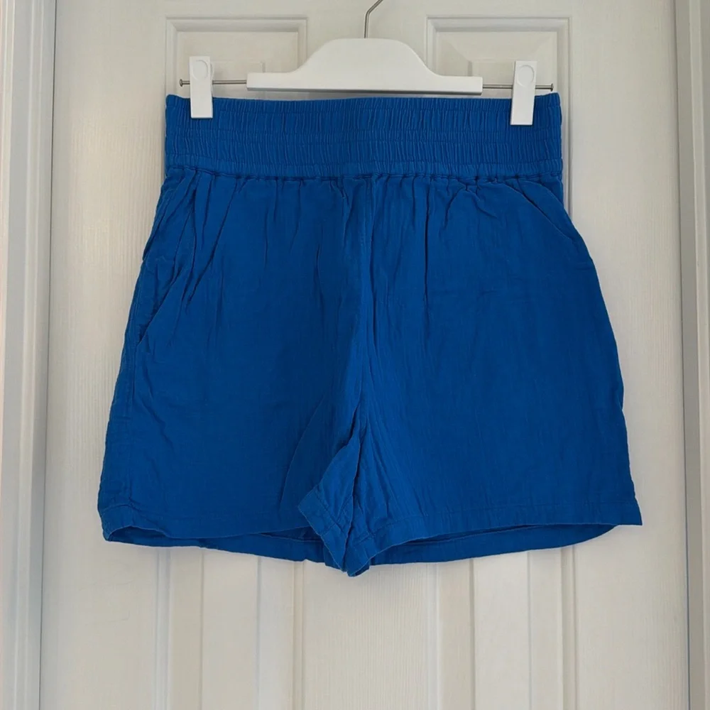 Boden linen shorts. Royal blue. Size 8